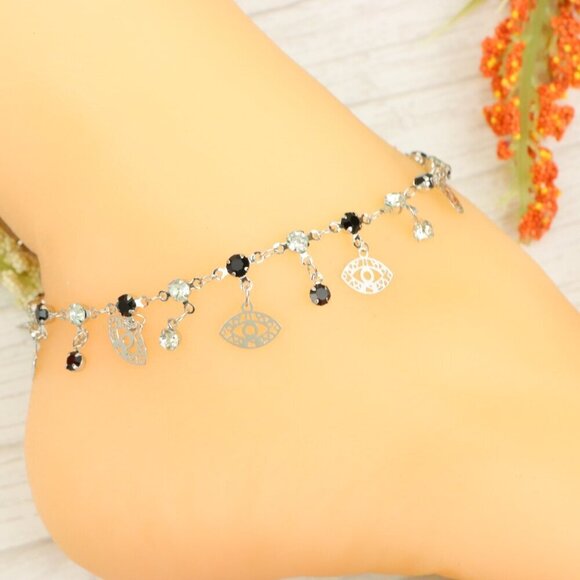 "Handmade Anklet – Elegant & Delicate Jewelry for Women | UNVRC1217 - Picture 8 of 10